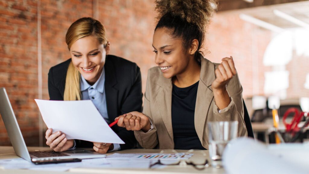 Online advice is everywhere, but it is not always right. Learn how in-person employee education supports financial wellness, trust, and stronger workplace outcomes.